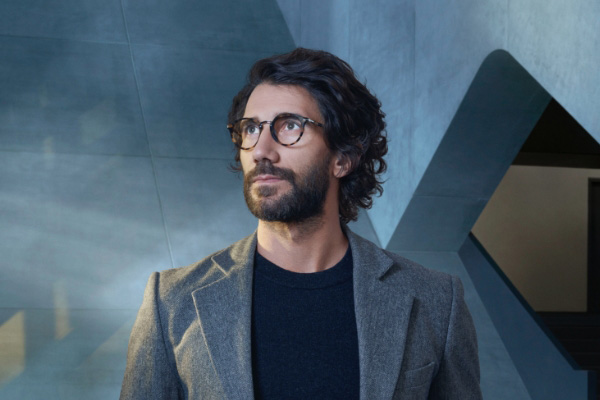 Man wearing glasses with Varilux lenses